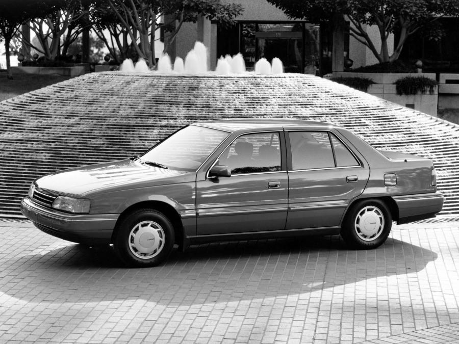  Hyundai Sonata 1988 года  (US) (фото 8 из 9)